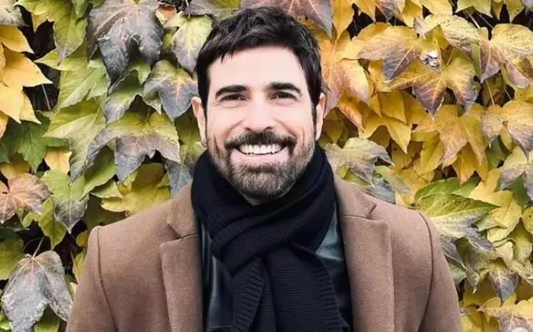 Reynaldo Gianecchini exalta legado de Giorgio Armani