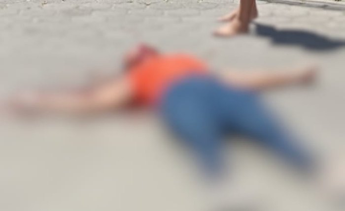 Corpo da vítima ficou em via pública até a chegada do IML de Maceió