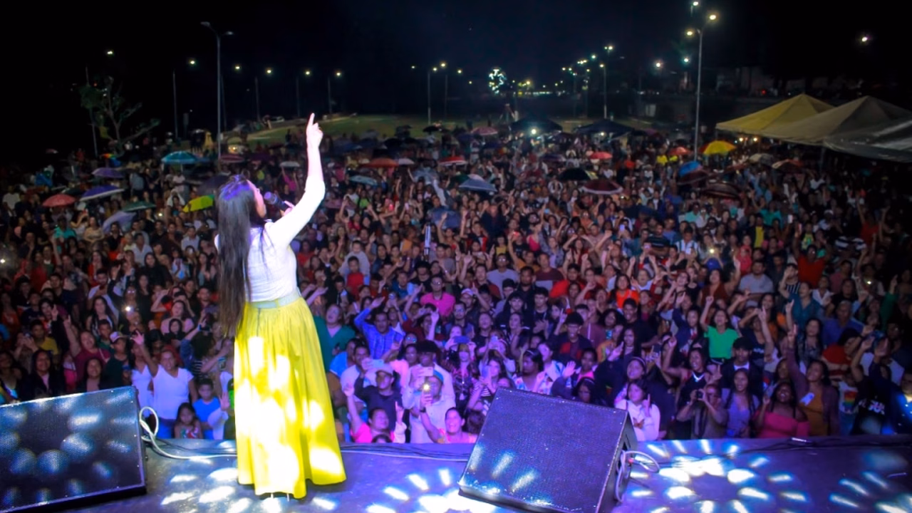 Penedo recebe Ministério Avivah e Cícero Oliveira na 11ª edição do Vinde e Adorai