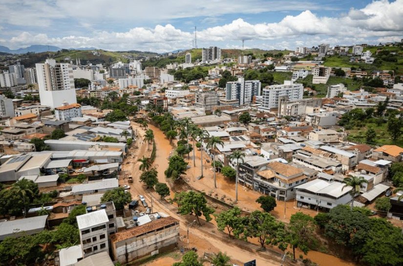 Em 30 dias, Governo do Brasil amplia apoio às famílias e lidera reconstrução na Zona da Mata mineira