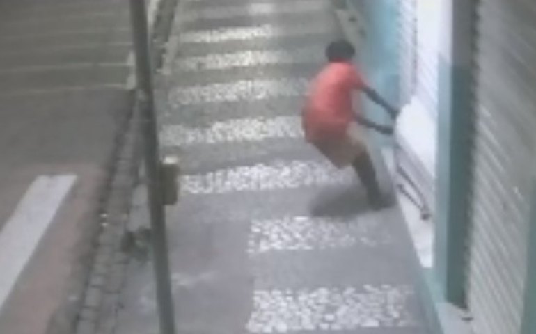 Comerciantes de Palmeira estão preocupados com assaltos e a falta de segurança durante a madrugada