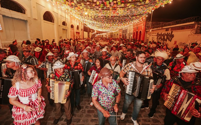 São João Raiz segue nesta quarta-feira com atrações culturais em Maceió