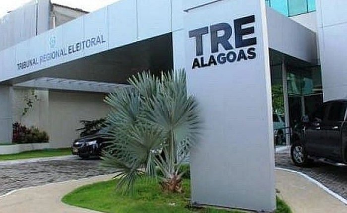 TRE-AL ressalta importância de eleitores consultarem locais de votação com antecedência