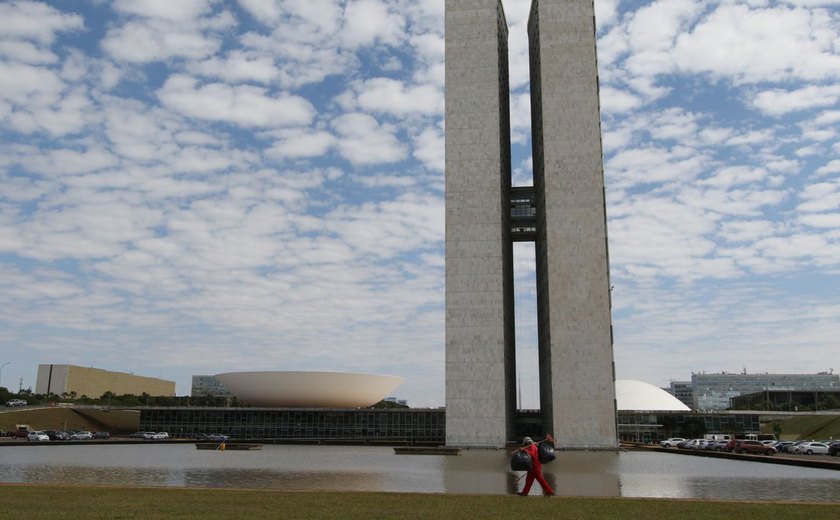 Mantido veto em lei que proíbe divulgação de infração no trânsito