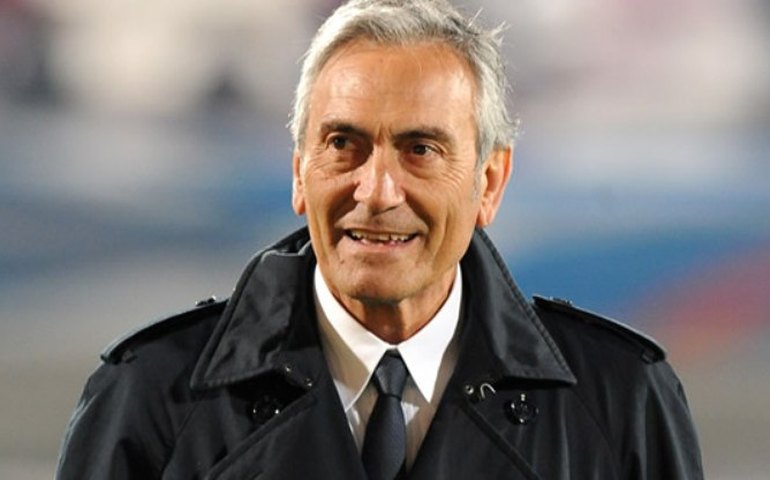 Gravina diz não querer ser ‘coveiro’ do futebol italiano e pede ajuda do governo