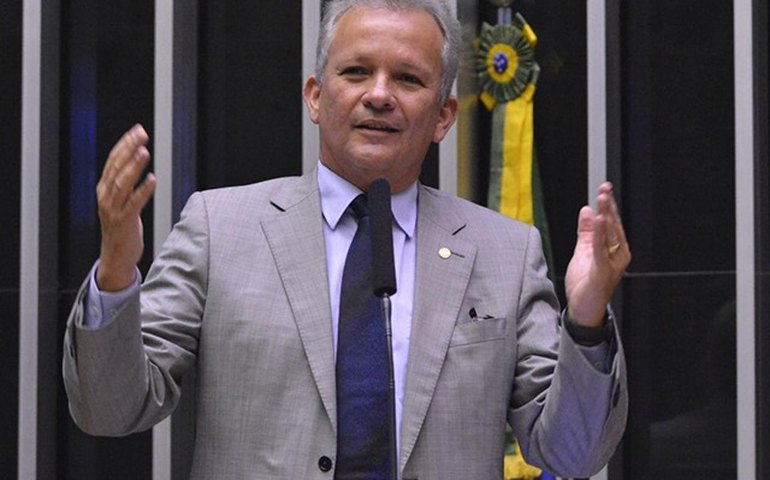 André Figueiredo (CE) é eleito líder da bancada do PDT na Câmara pela 6ª vez
