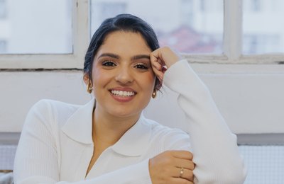 Cristã, campeã de votos e com medida protetiva: quem é Malu Fernandes, candidata a deputada por SP