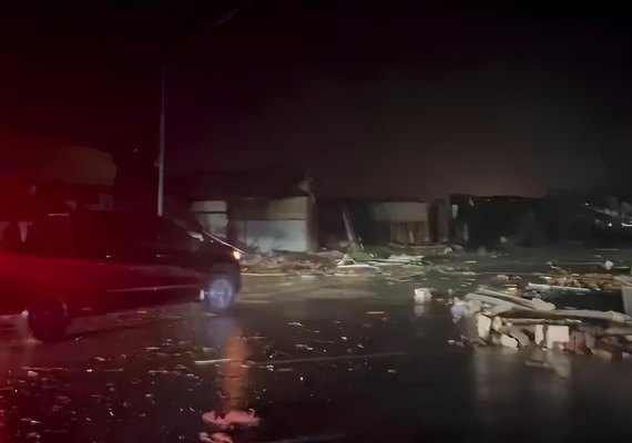 Tornados deixam 3 mortos em Oklahoma; dezenas de pessoas ficam feridas