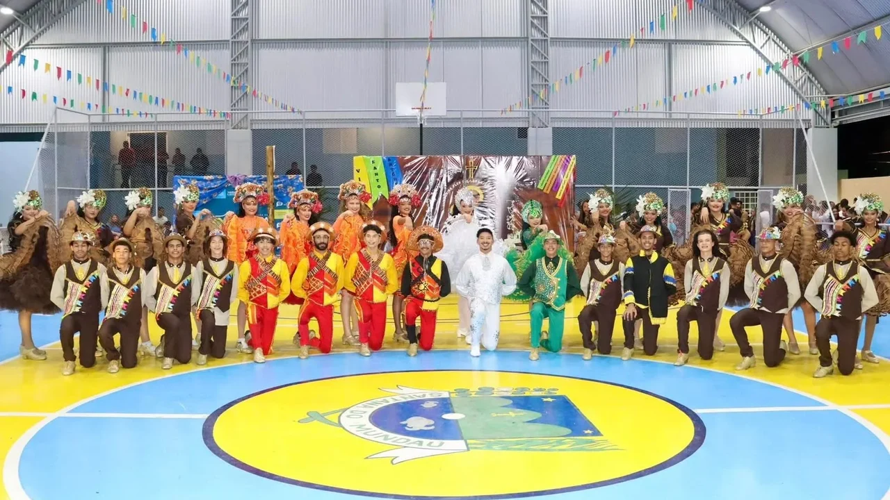 Noite de cores, dança e emoção: Grande Encontro de Quadrilhas movimenta Santana do Mundaú neste domingo (21)