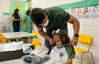 Secretaria de Educação de Jequiá da Praia apresenta case de retorno às aulas em reunião da AMA