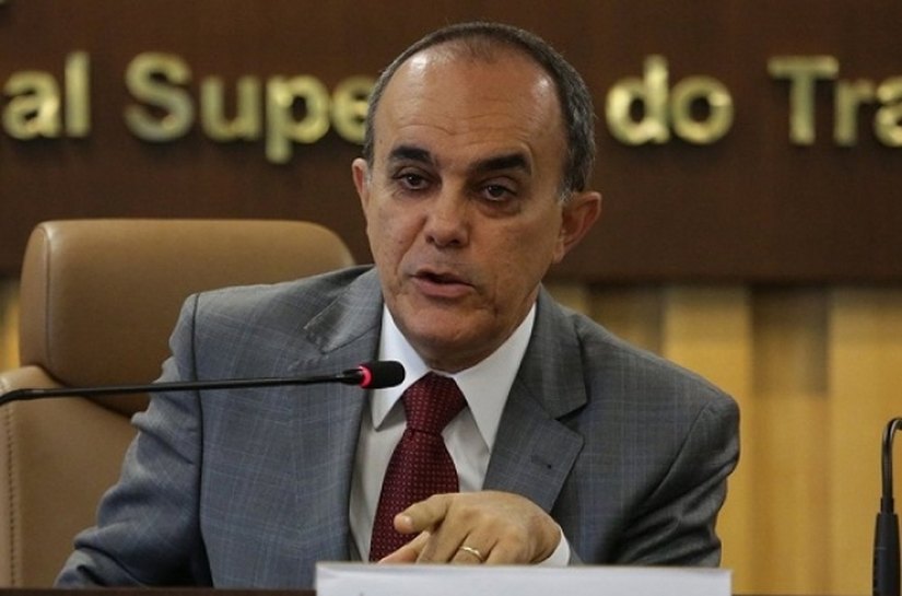 TST convoca audiência pública sobre horas extras de motoristas pagos por comissão