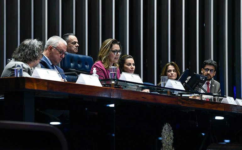 Dia da Imprensa: Combate às fake news é desafio, apontam jornalistas