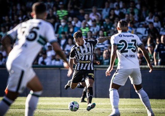 Ataque e defesa, turnos, mandantes e visitantes: equilíbrio em estatísticas-chave torna Brasileirão ainda mais imprevisível