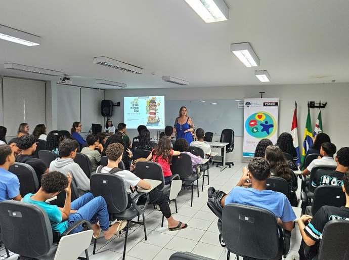 Palestra conscientiza estudantes sobre preservação do Rio São Francisco