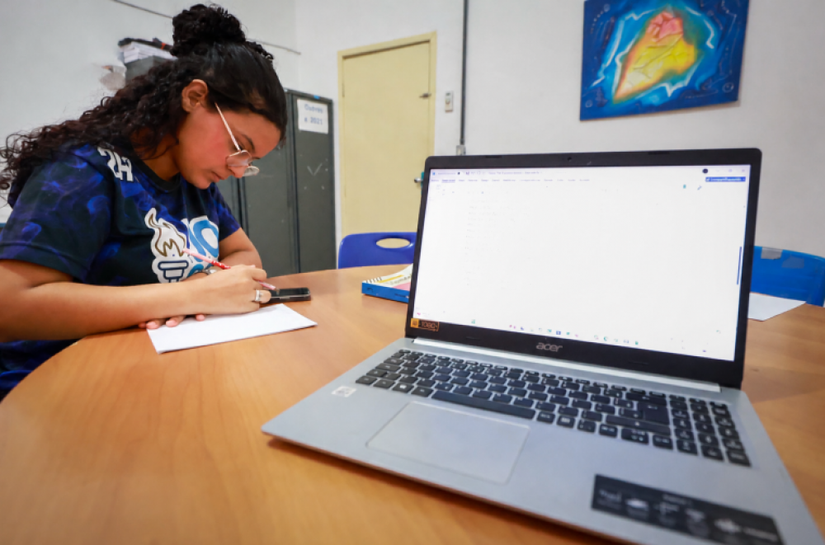 Mais de 3 mil estudantes da rede estadual participam da Olimpíada Alagoana de Química 2026
