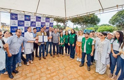 Prefeito Júlio Cezar assina Ordens de Serviço para importantes obras na Serra da Mandioca