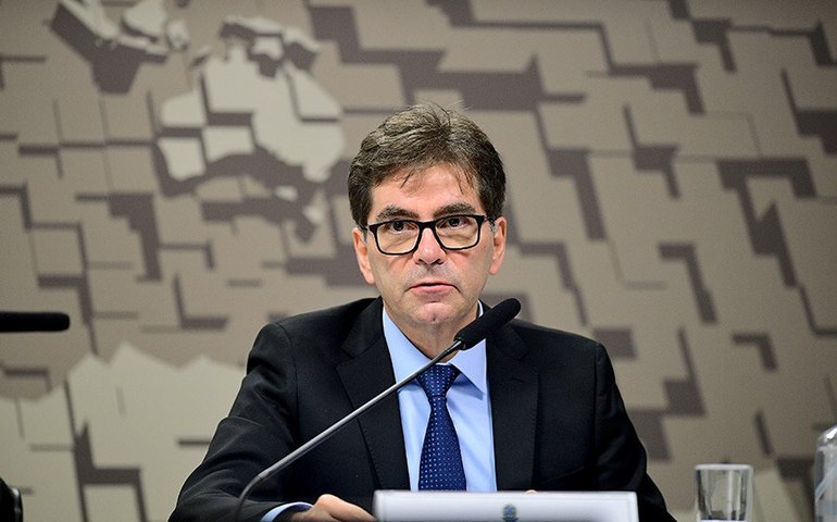 CRE aprova indicação de Dantas Loures para ser embaixador no Catar