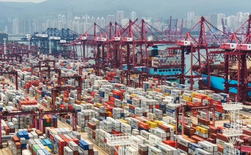 Exportações da China avançam 1,5% na comparação anual de abril