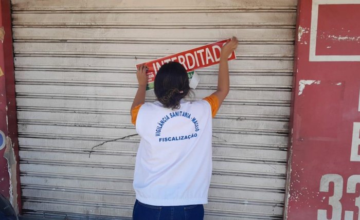 Farmácia é interditada por funcionar de forma irregular
