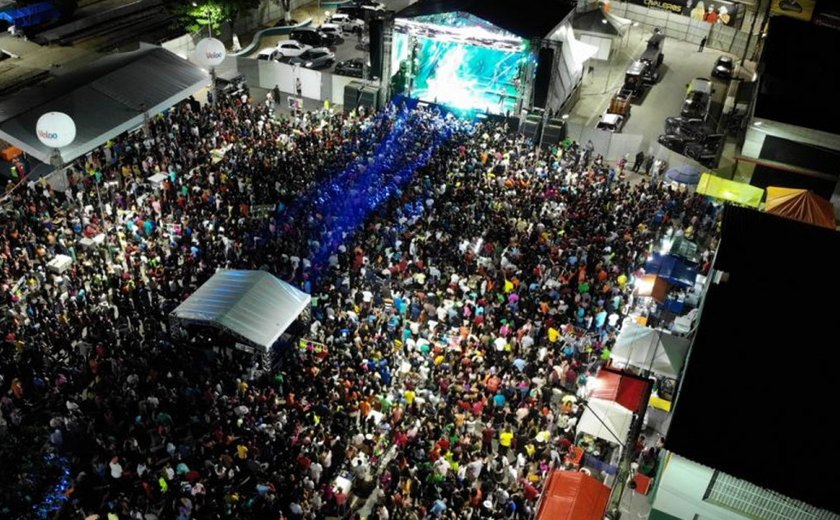 Nattanzinho é a grande atração na última noite do Festival da Primavera de Viçosa