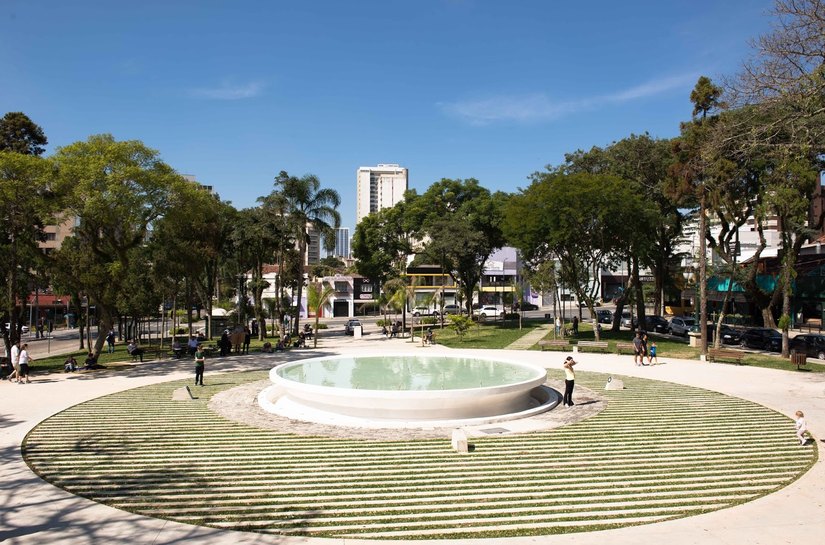 Empresários arapiraquenses vão conhecer revitalização comercial em Curitiba