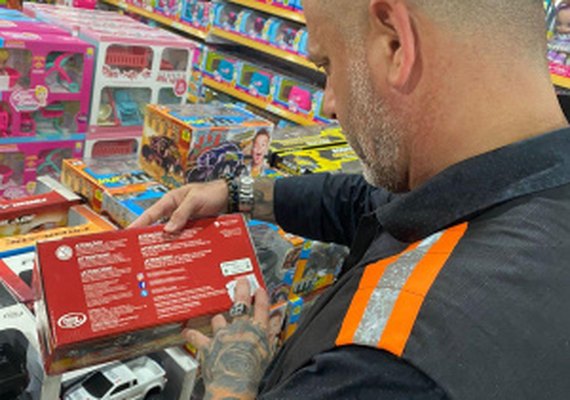 Procon Maceió realiza levantamento de preços dos presentes do Dia das Crianças