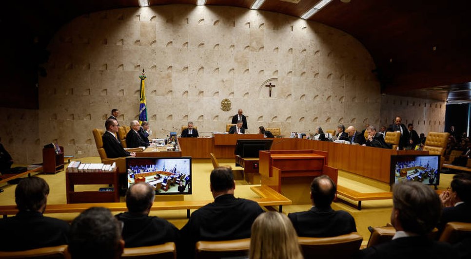STF recua e abre plenário a jornalistas em sessão histórica