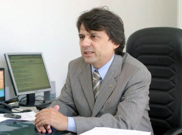 Justiça bloqueia R$ 61 mil de presidente da Assembleia Legislativa de Alagoas