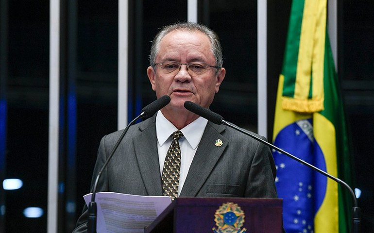 Zequinha Marinho critica vinda de Nicolás Maduro ao Brasil