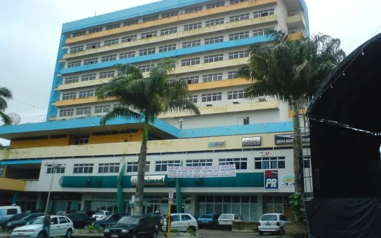 MPT suspende atividades em secretaria que funcionava em prédio abandonado do antigo Hotel São Bernardo, no Centro de Palmeira dos Índios