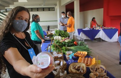 Com incentivo de Arapiraca, mulheres do Asprobroas participam de rodada de negócios