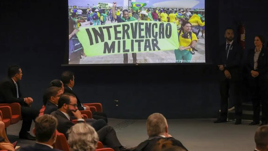 Por unanimidade, STF torna réus mais 6 denunciados por trama golpista