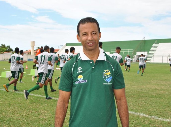 Sérgio Araújo já esta em Coruripe e iniciou os trabalhos no Gersão