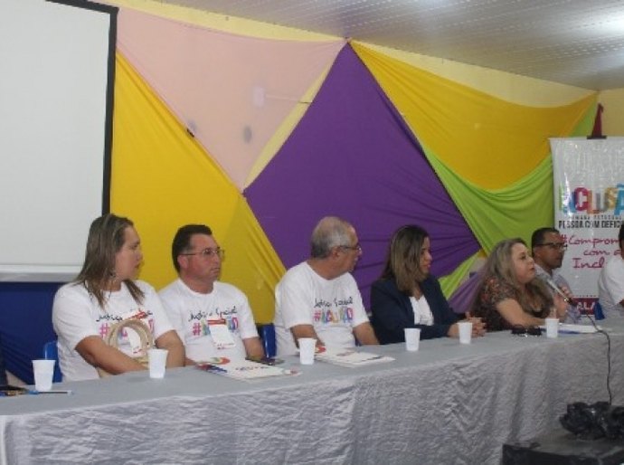 Lei Brasileira de Inclusão é tema de encontro em Santa Luzia do Norte