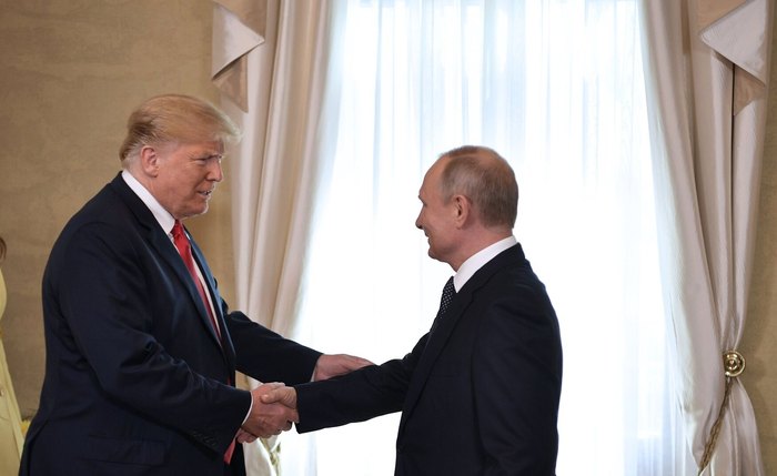'Potencial para grandes avanços', diz ex-militar dos EUA sobre reunião entre Putin e Trump no Alasca