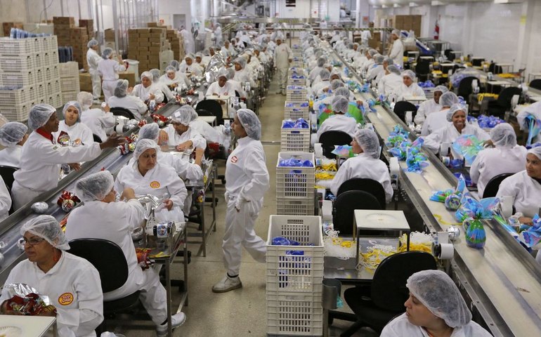 Indústria cresce 1,2% em março, após 5 meses de queda ou estabilidade