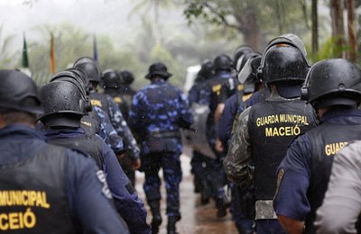 Projeto assegura porte de arma de fogo aos guardas municipais de todo o Estado de Alagoas