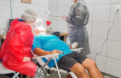 Saúde bucal: Consultório na Rua atende 60 pessoas na Casa São Vicente de Paula