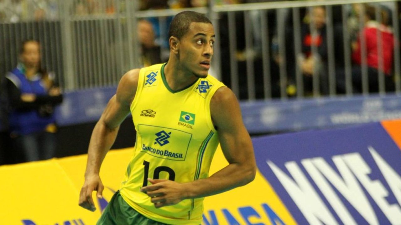 Lucarelli é arma do Brasil contra a Tunísia no Mundial de Vôlei