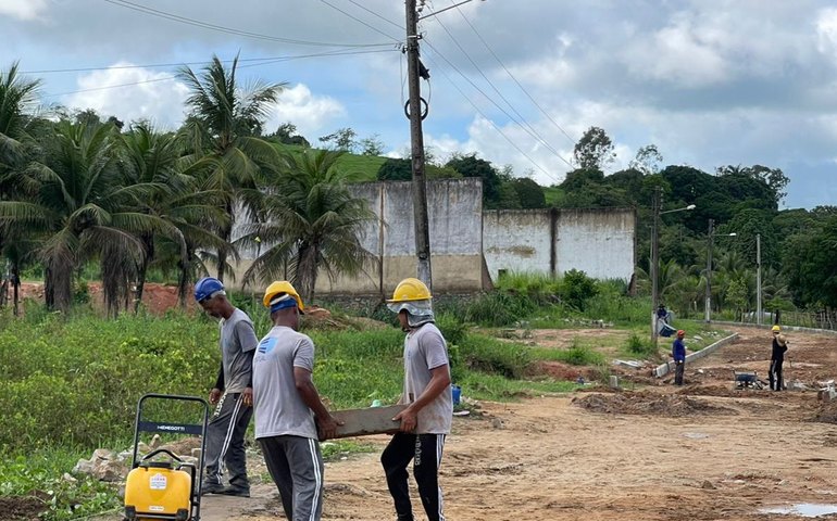Prefeitura de Branquinha realiza obras de pavimentação no Assentamento Eldorado dos Carajás