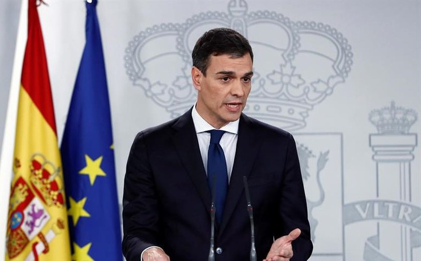 Rei da Espanha concede a Pedro Sánchez tarefa de formar novo governo após fracasso da direita