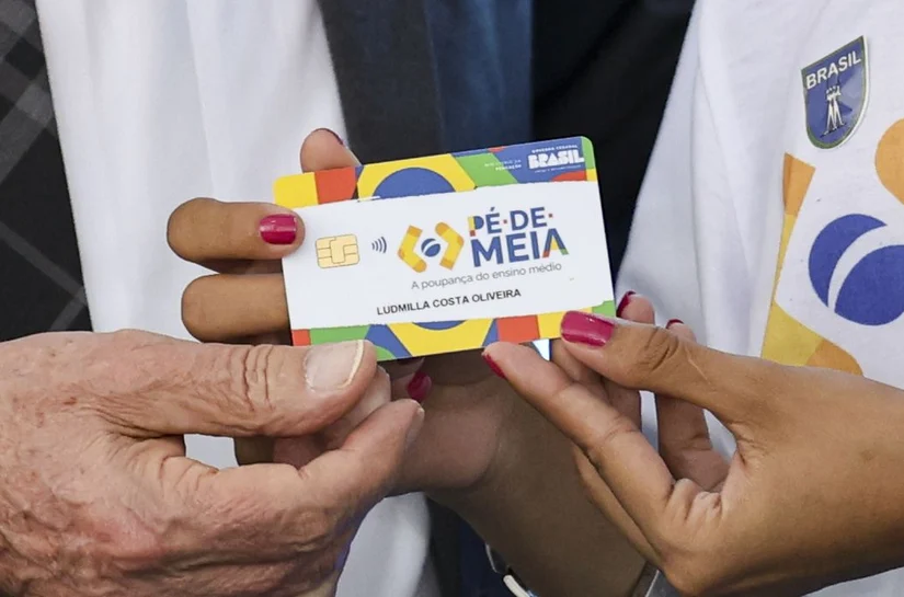 Décima parcela do Programa Pé-de-meia começa a ser paga nesta segunda