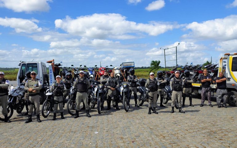 Operação da Polícia Militar recupera 10 motos com queixa de roubo no Pilar