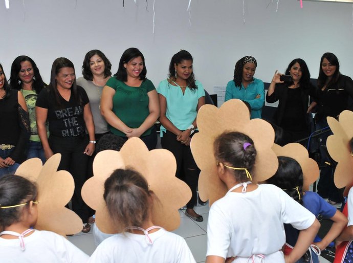Lar São Domingos homenageia operadoras de telemarketing
