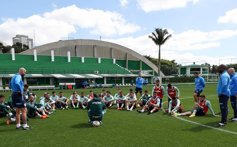 Palmeiras descansa após semana perfeita e deve ter força máxima contra o Flamengo