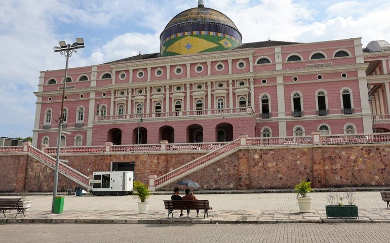 Teatro Amazonas e Teatro da Paz podem se tornar patrimônios mundiais