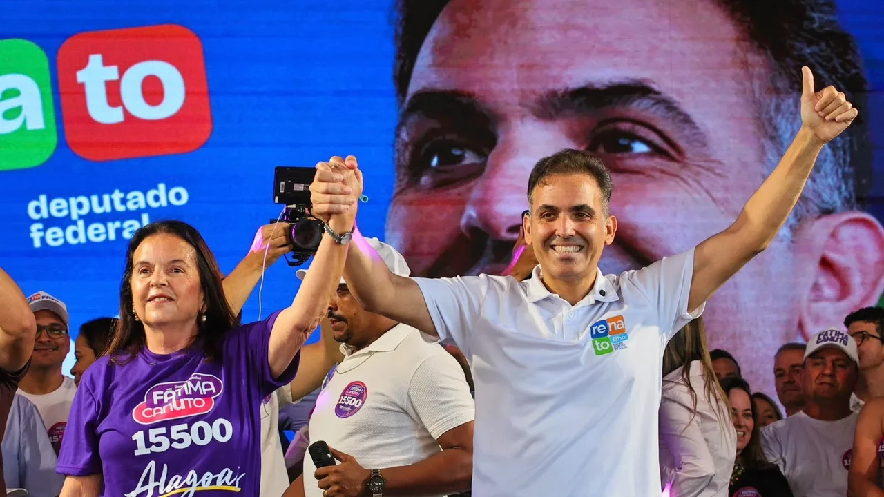 Renato Filho e Fátima Canuto reúnem mais de 7 mil pessoas no maior lançamento de candidaturas da história do Pilar