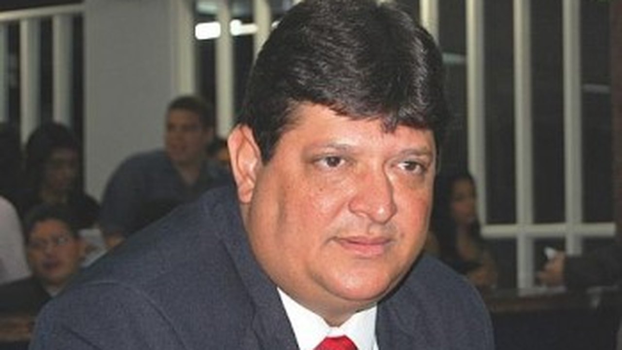 MP Eleitoral consegue manter condenação de ex-vereador Berg Holanda