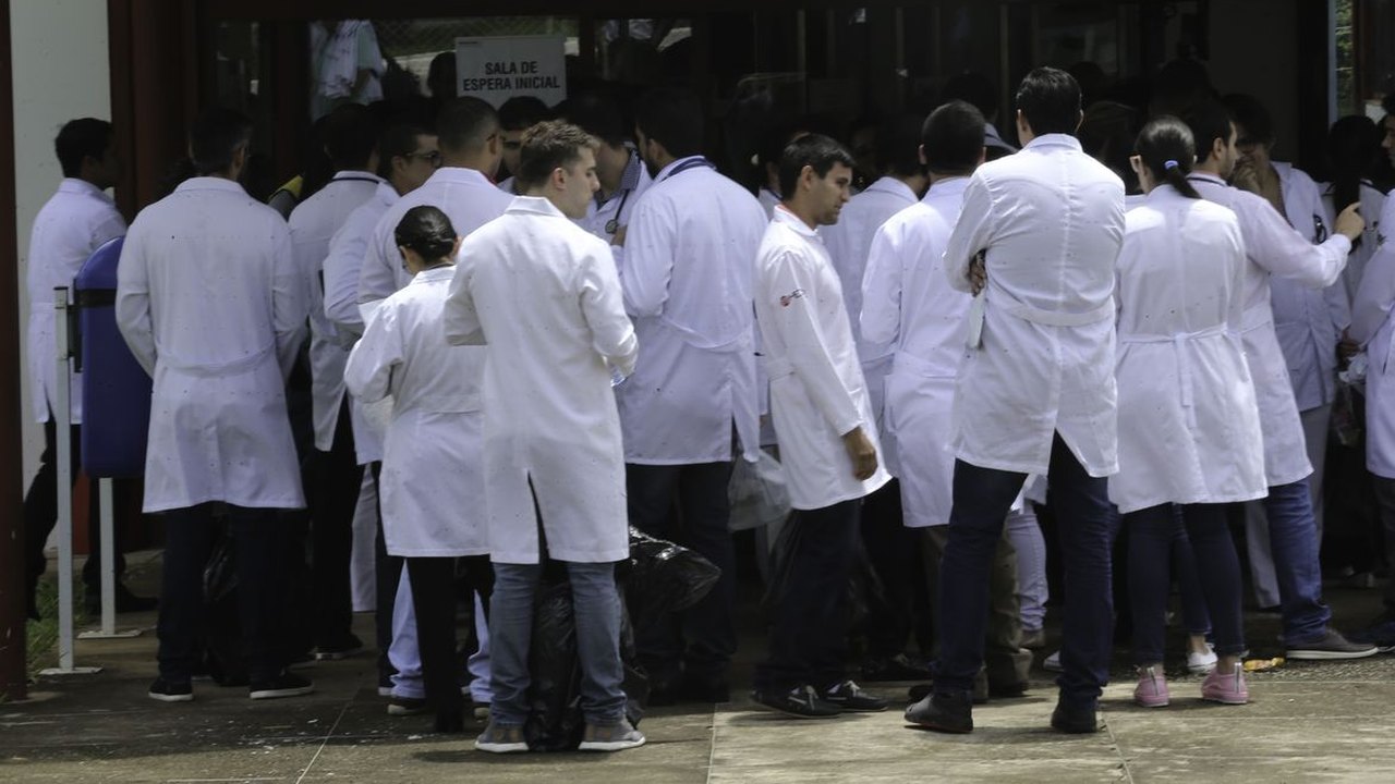 Inscrições para residência médica no Enare vão até quarta-feira
