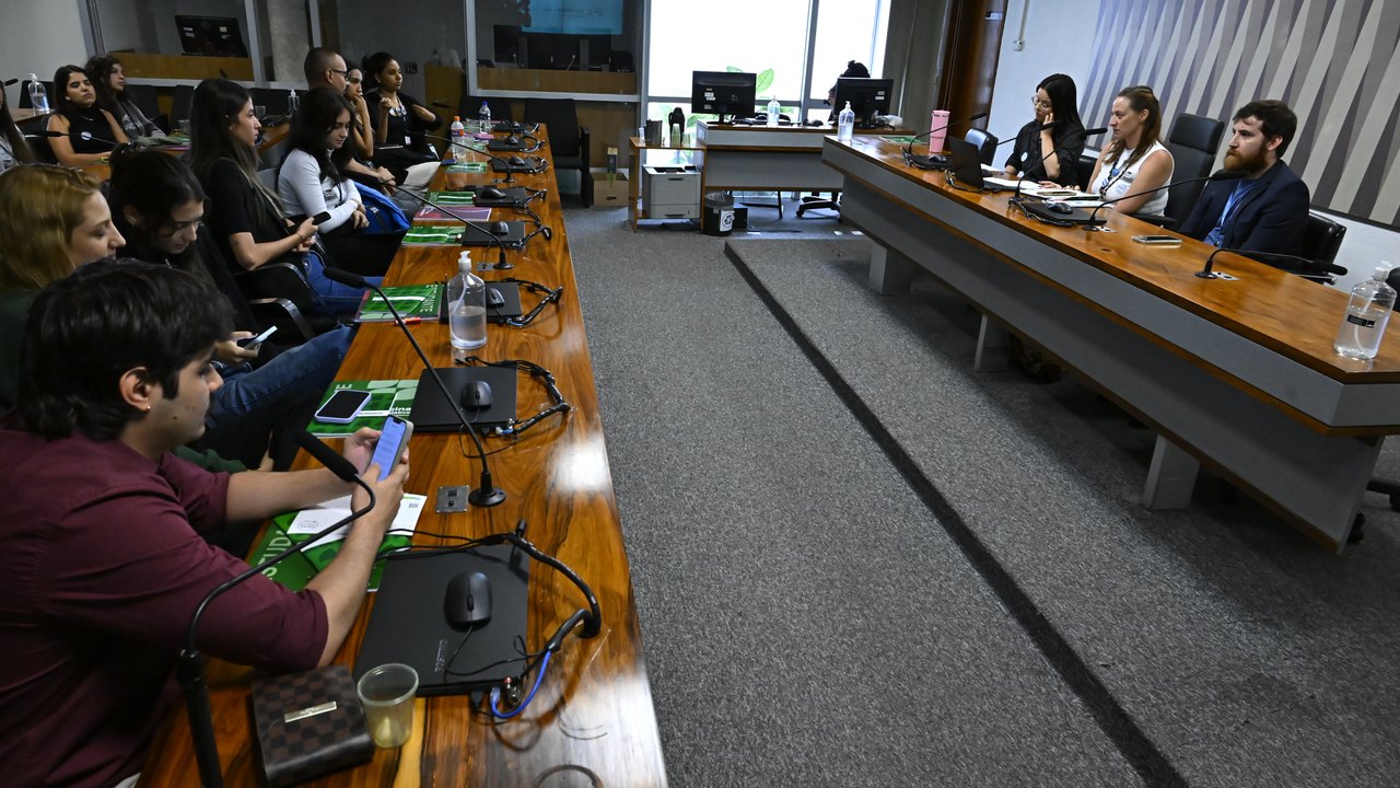 Oficina Legislativa amplia público e incentiva participação na criação de leis